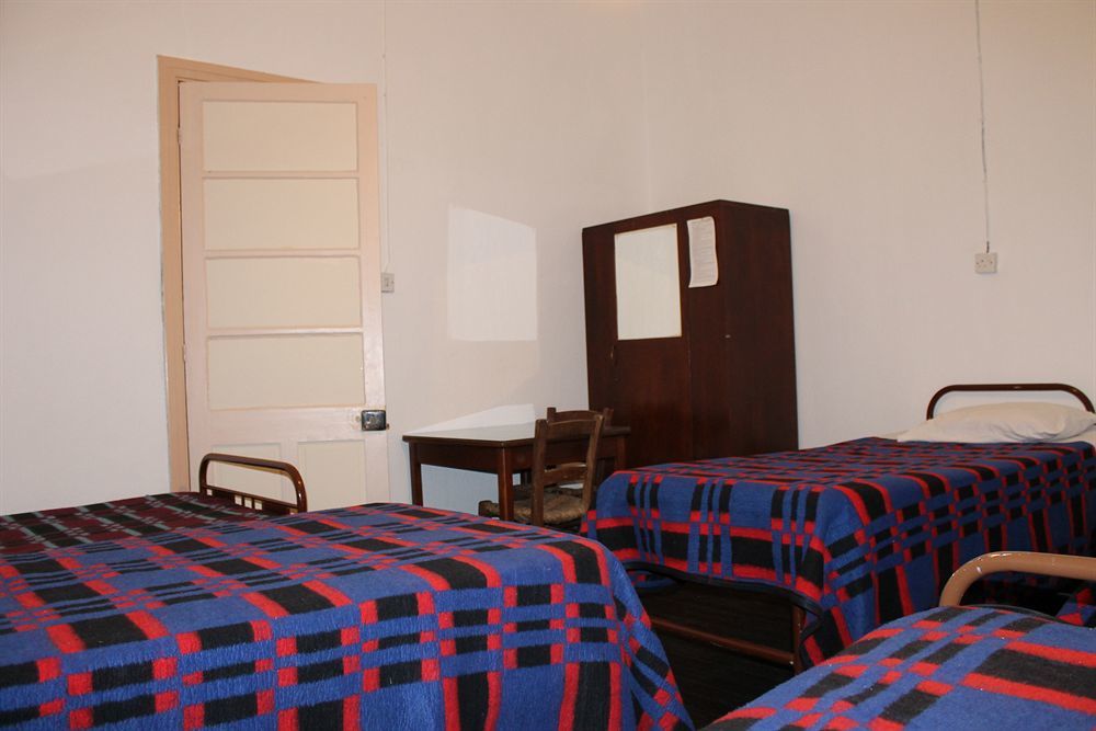 Trianon Hostel Paphos Exterior photo