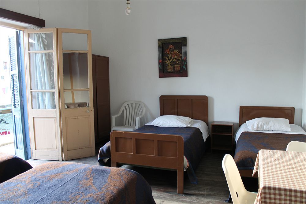 Trianon Hostel Paphos Exterior photo